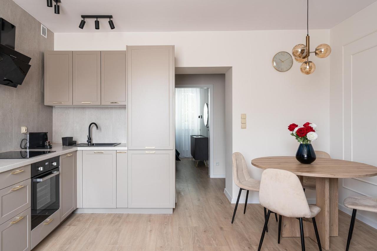 Rentplanet - Apartament Pilsudskiego ヴロツワフ エクステリア 写真